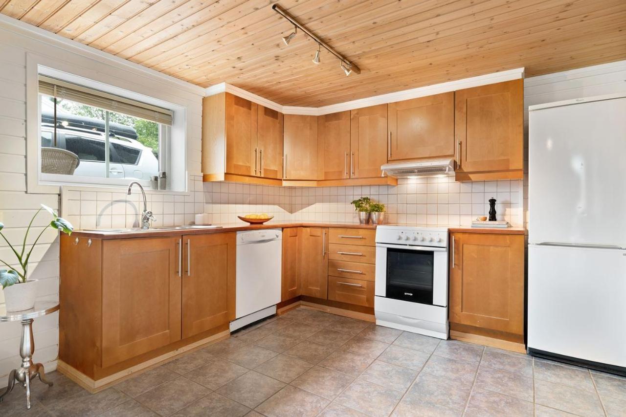 3 Room Apartment With Parking Tromso Ngoại thất bức ảnh